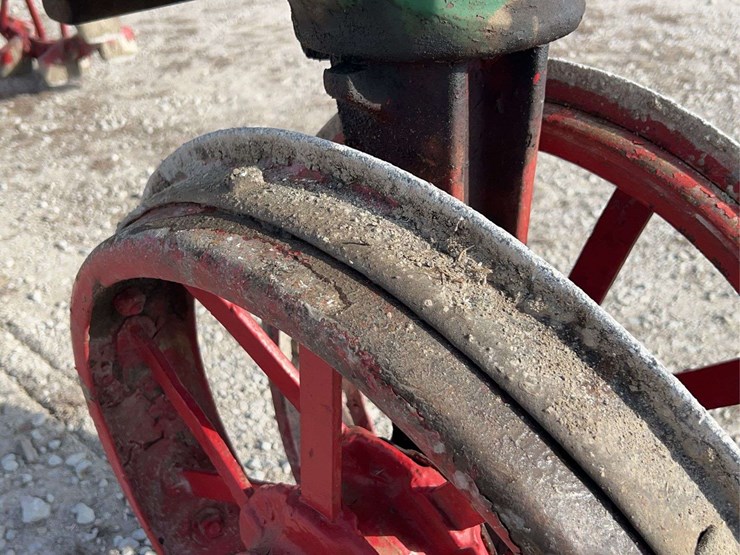 18-27-oliver-hart-parr-image-18