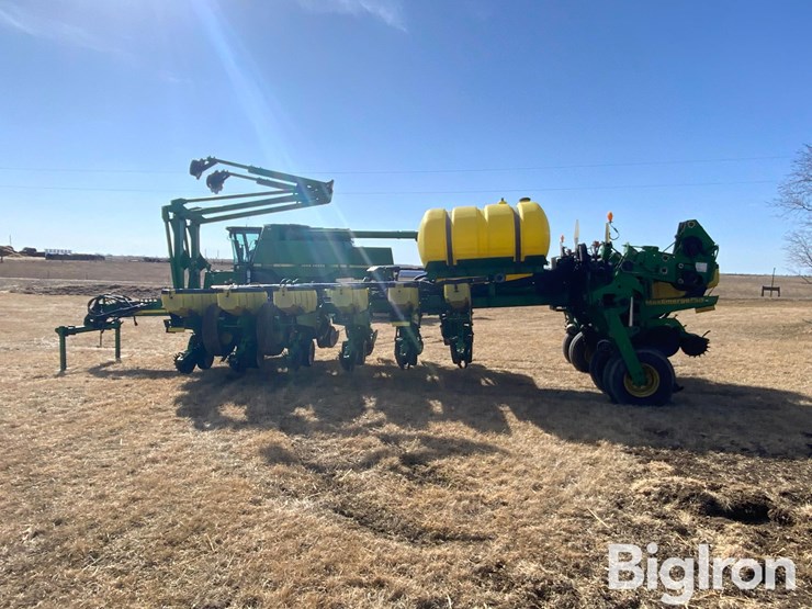 2003-john-deere-1770nt-image-8