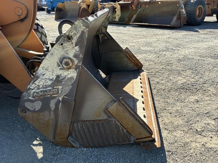 2005-case-721d-image-6