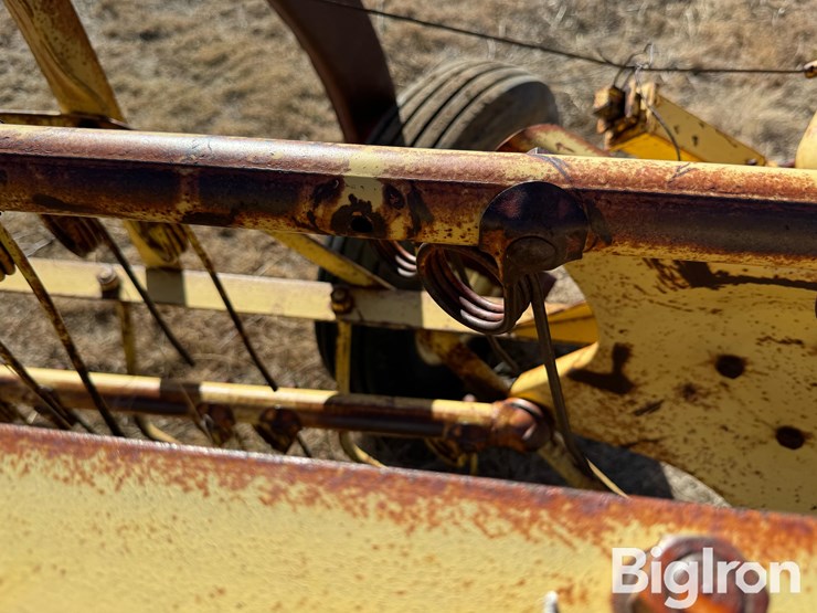 new-holland-56-image-9