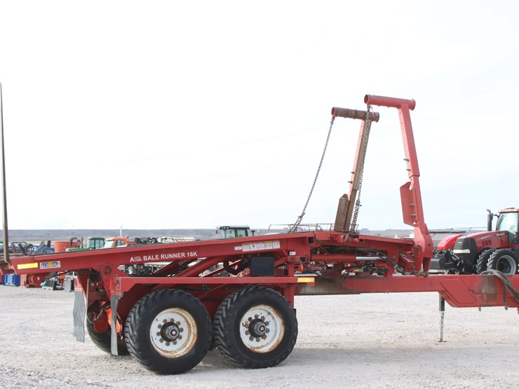 #1064-•-2009-morris-mfg-pro-ag-auto-align-bale-runner-16k-image-9