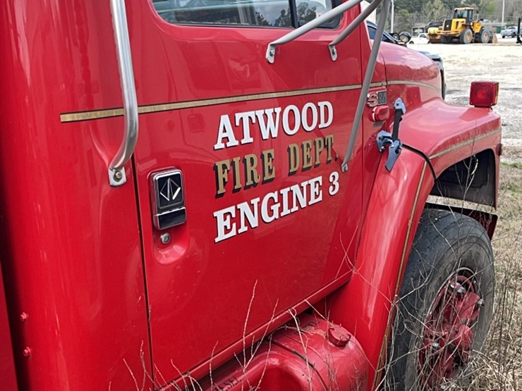 international-s1900-image-7