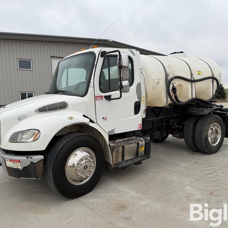 2016 Freightliner M2 Tanker Truck