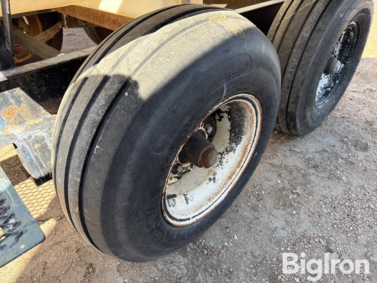 1025-gallon-t/a-nurse-tank-trailer-image-18