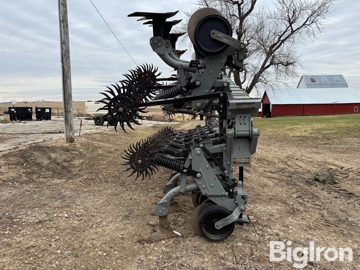 hinkier-6000-12r30"-cultivator-image-4