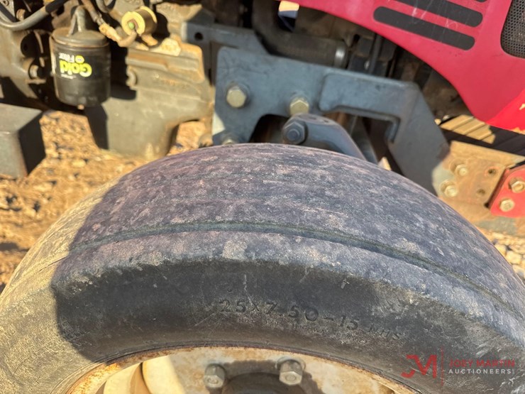 mahindra-c27-image-13