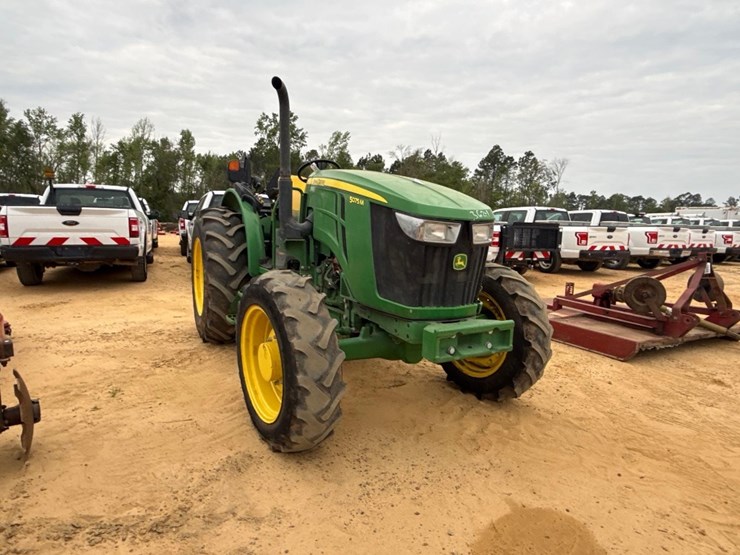 john-deere-5075m-image-1