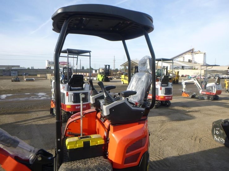 2025-tpm-20k-hydraulic-excavator-image-19