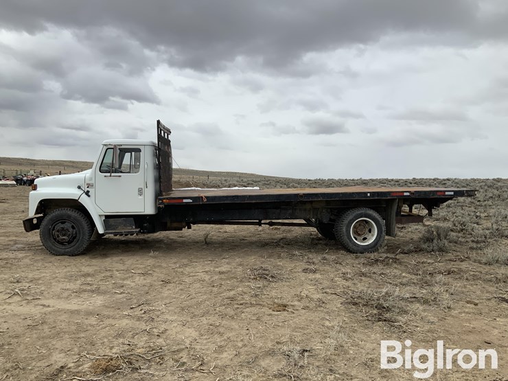 1984-international-flatbed-dump-image-8