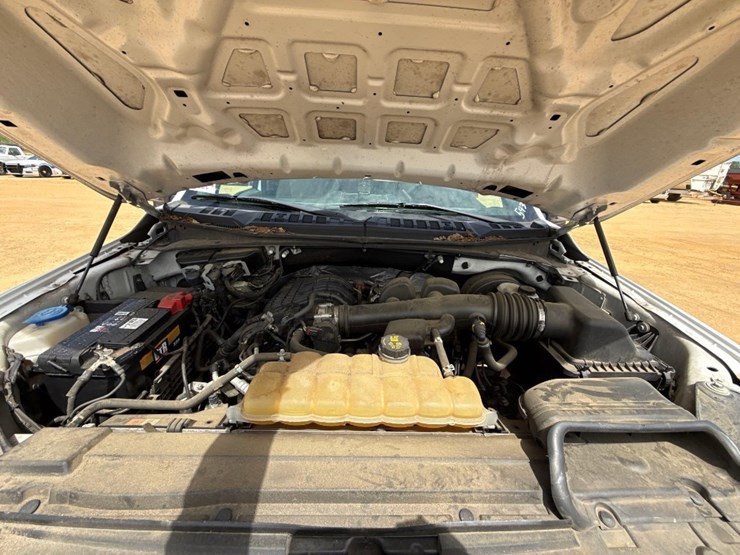 2019-ford-f150-xl-image-14