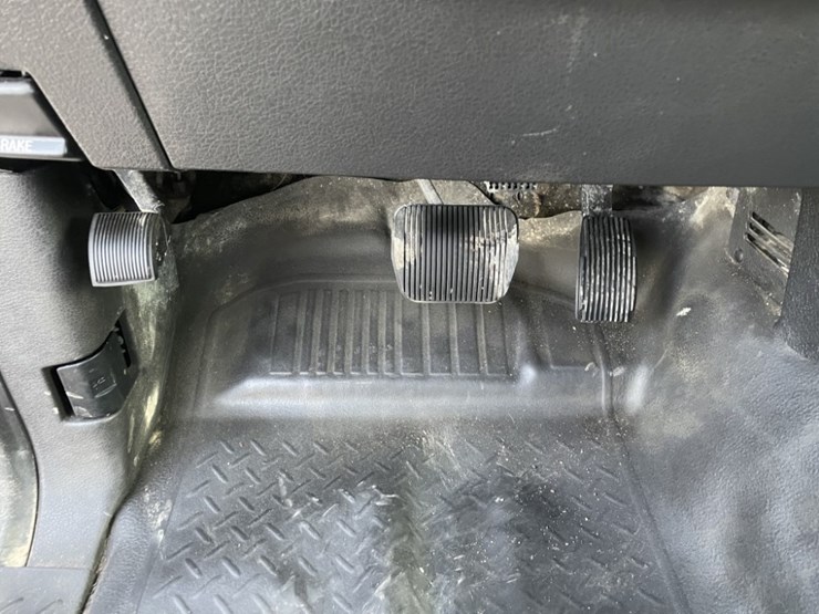 2013-ford-f150-image-16