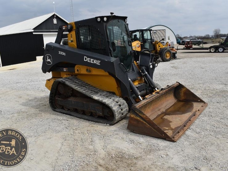 2021-deere-333g-image-13