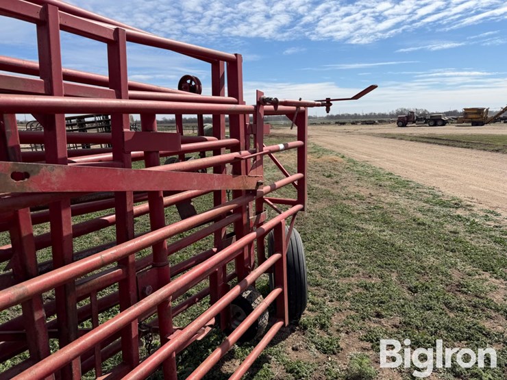 diamond-w-portable-folding-livestock-corral-image-19