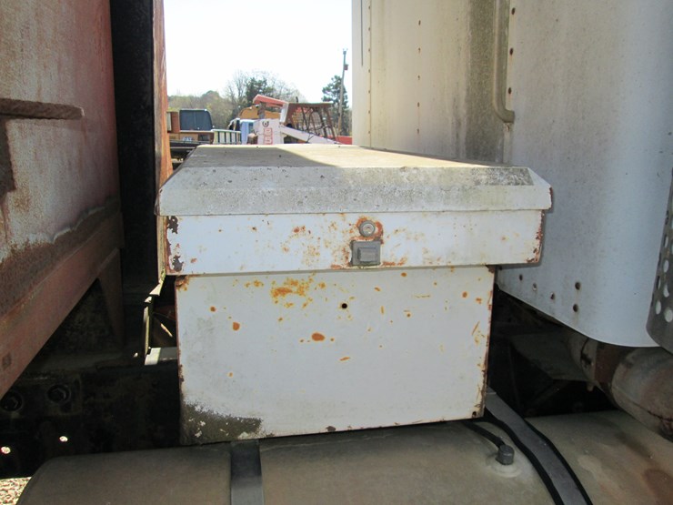 1997-kenworth-t800-image-15