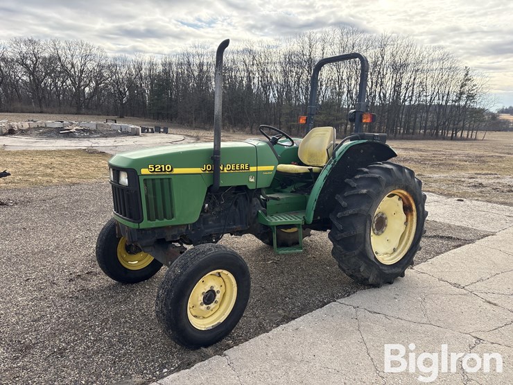 1998-john-deere-5210-image-1