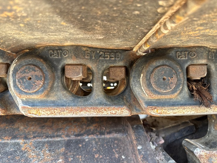 2011-caterpillar-336e-image-77