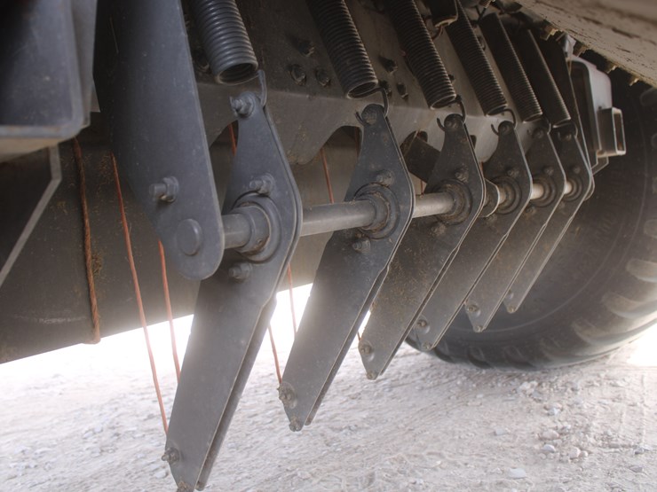 2010-agco-2170-image-87