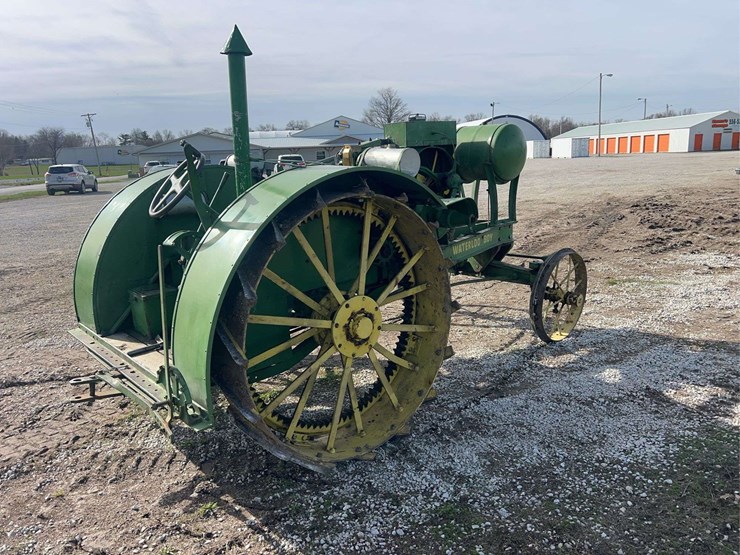 12-25-waterloo-boy-model-n-image-5