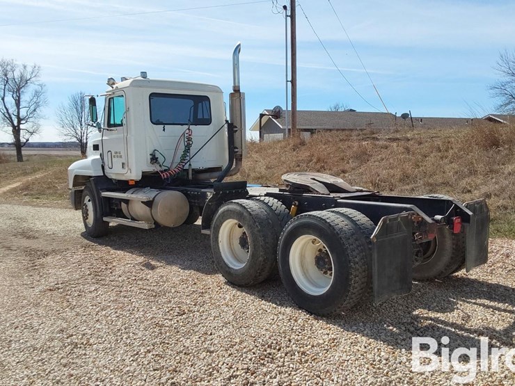 1994-mack-ch600-image-7