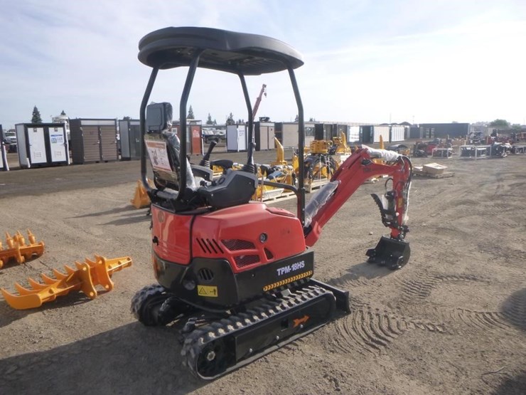 2026-tpm-18hs-hydraulic-excavator-image-3