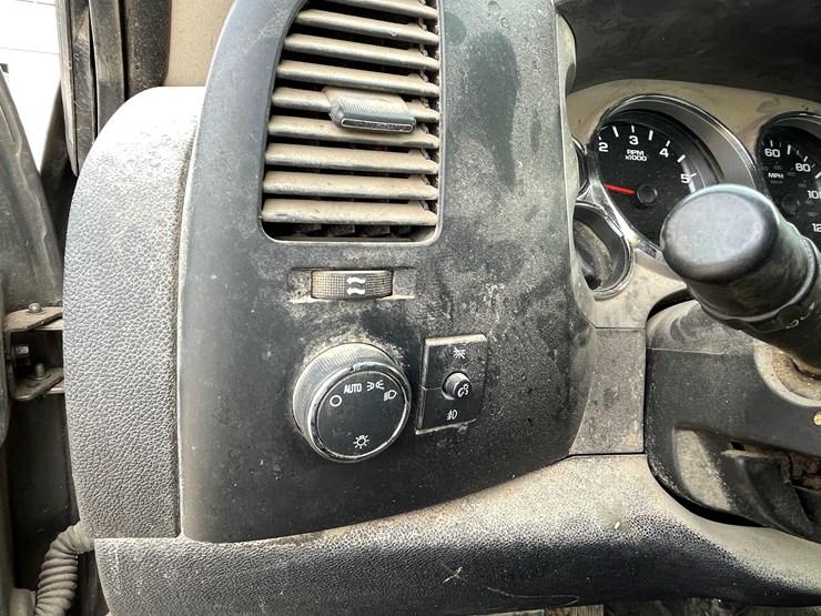 2007-chevrolet-silverado-3500-image-42