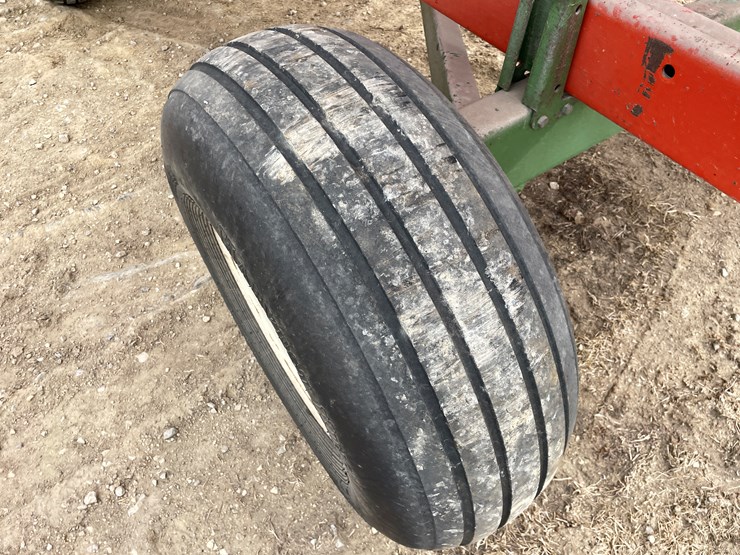 john-deere-1075-image-19