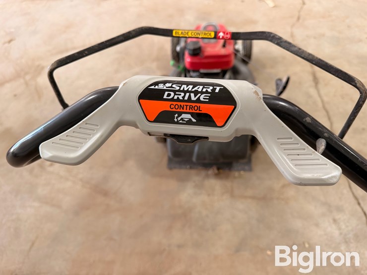 honda-hrn16-push-type-lawn-mower-image-16