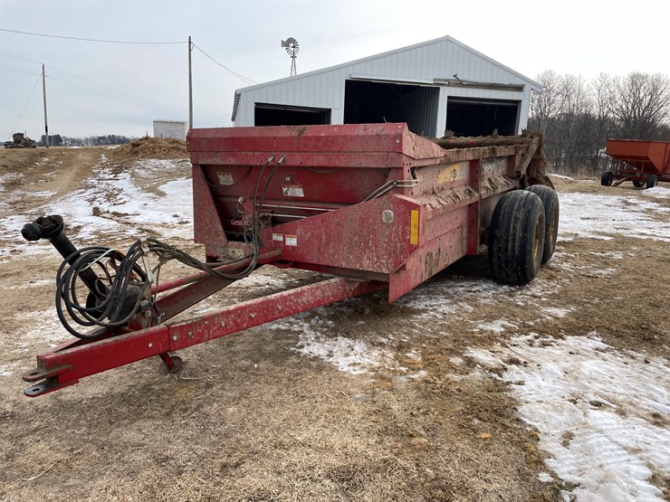 2020-new-holland-195-image-1