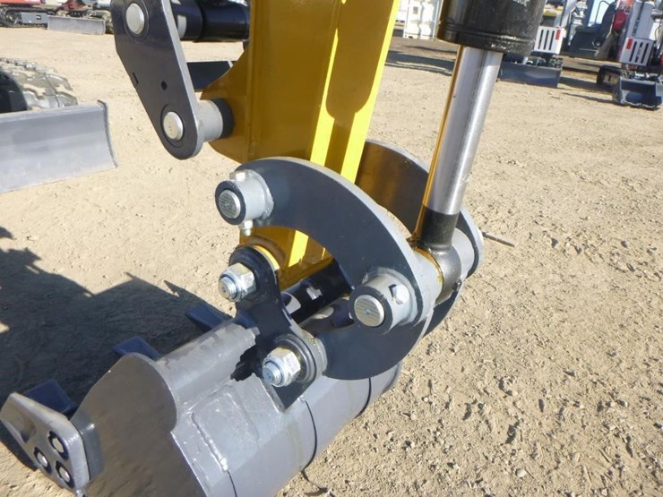 2025-sdlanch-sdle18p-hydraulic-excavator-image-11