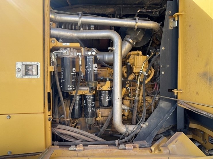 2012-deere-872g-image-24