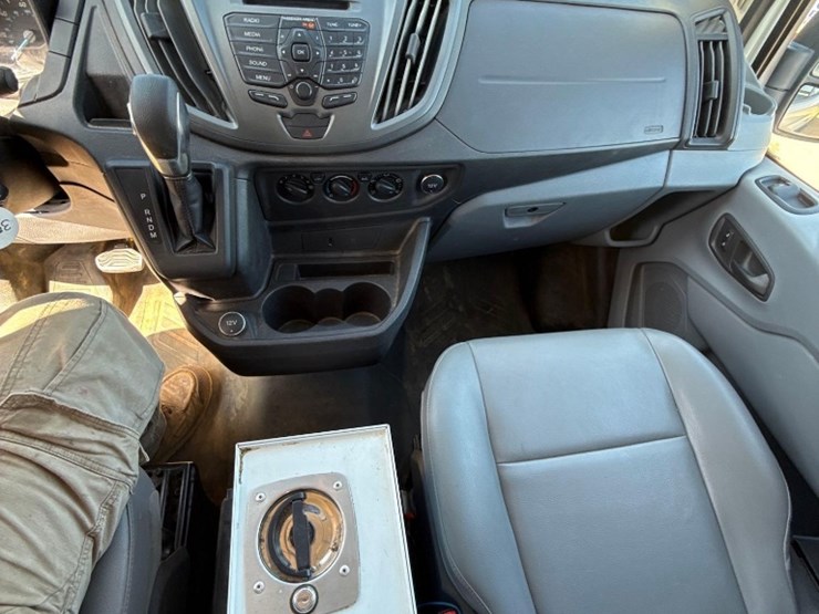 2019-ford-f350-image-22