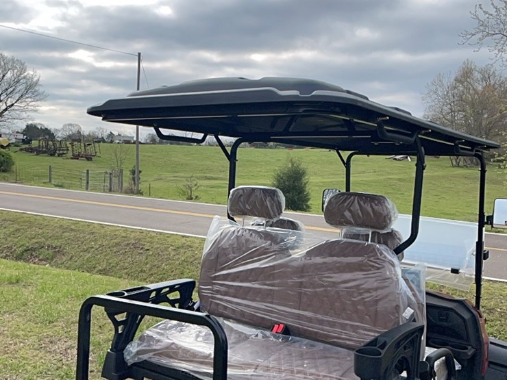 brandnew-4-seat-electric-golf-cart-image-8