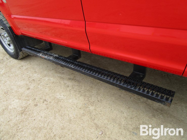 2019-ford-f350-xl-image-10