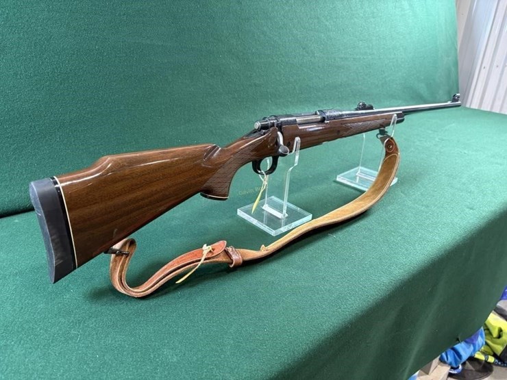 remington-mdl.700-300-win-mag-rifle-image-2