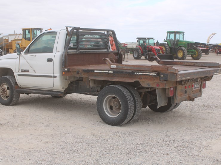 1999-dodge-3500-image-8