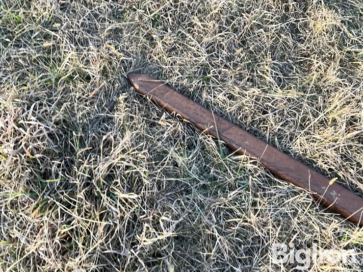 herrs-welding-3-pt-bale-fork-image-13