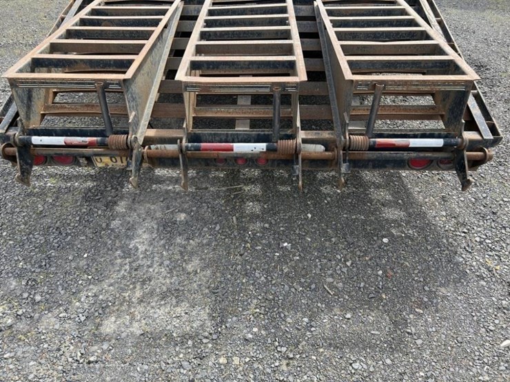 2012-elite-t/a-gooseneck-equipment-trailer-image-13