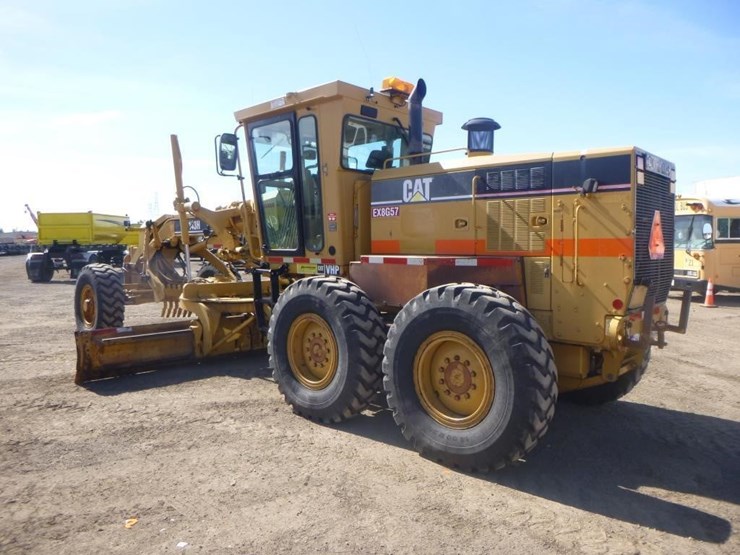 2005-caterpillar-143h-image-4