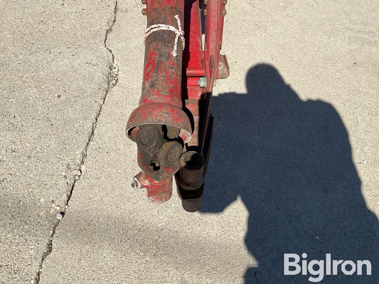 new-holland-275-image-9