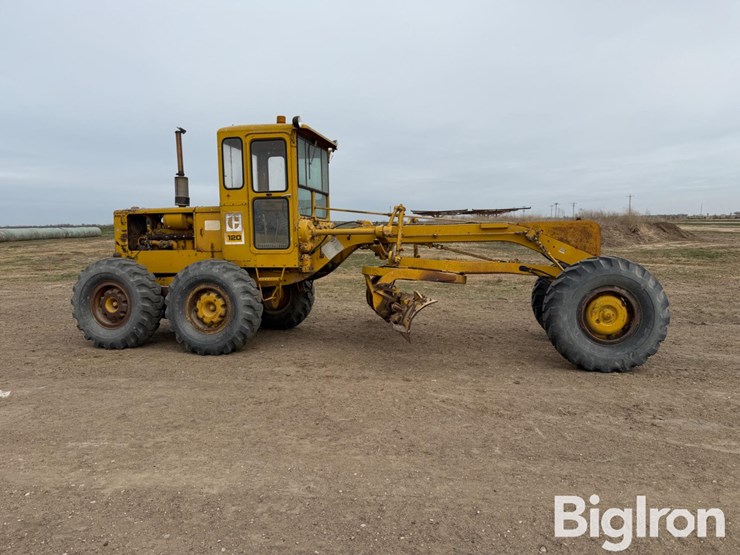 caterpillar-120-image-4