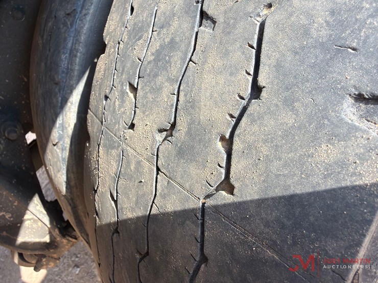 2008-thomas-saf-t-liner-c2-image-6