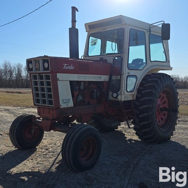 1973 INTERNATIONAL 1066