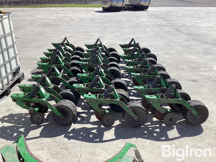 john-deere-db80-image-4