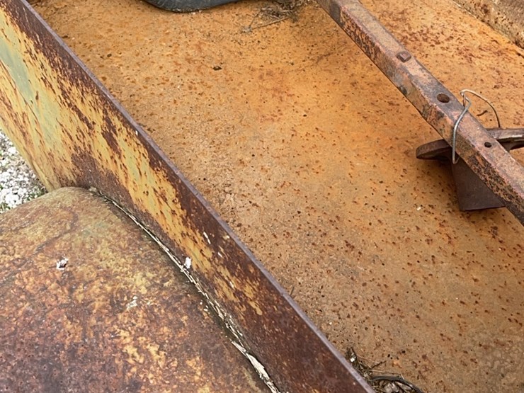 metal-trailer-6’x44”-image-4