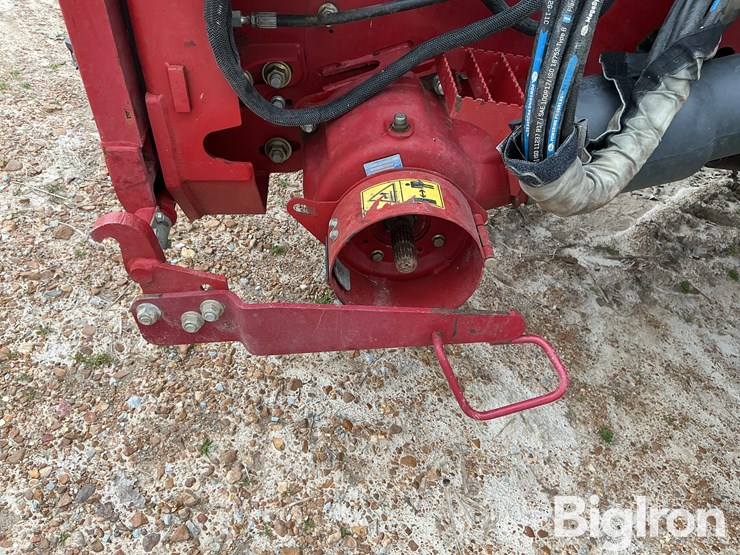 2016-case-ih-8240-image-14