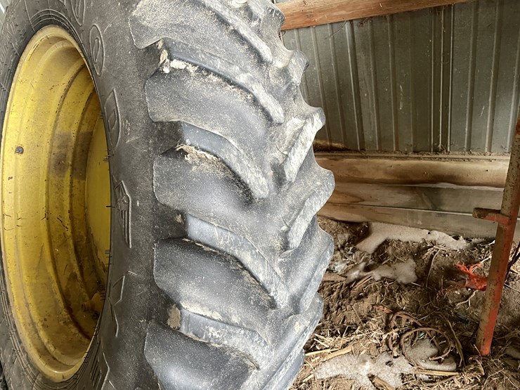 john-deere-4840-image-54