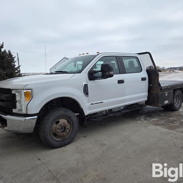 2017 FORD F350