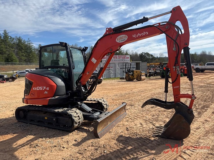 kubota-kx057-5-image-5