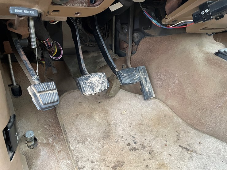 1988-ford-f-super-duty-image-50