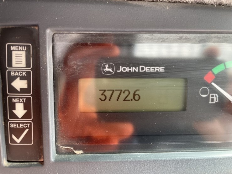 2013-deere-333e-image-22